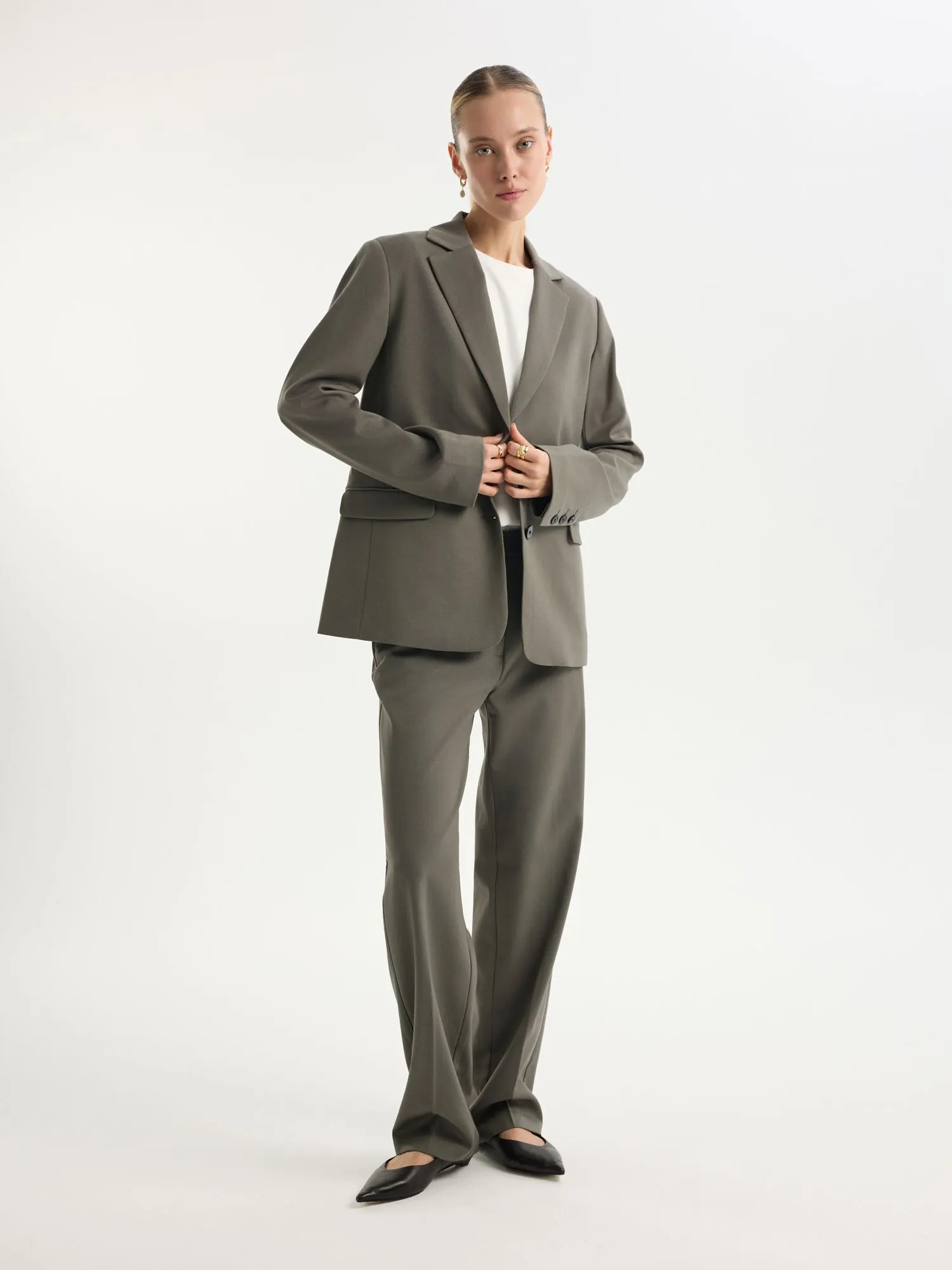 Однобортный жакет с добавлением шерсти и льна