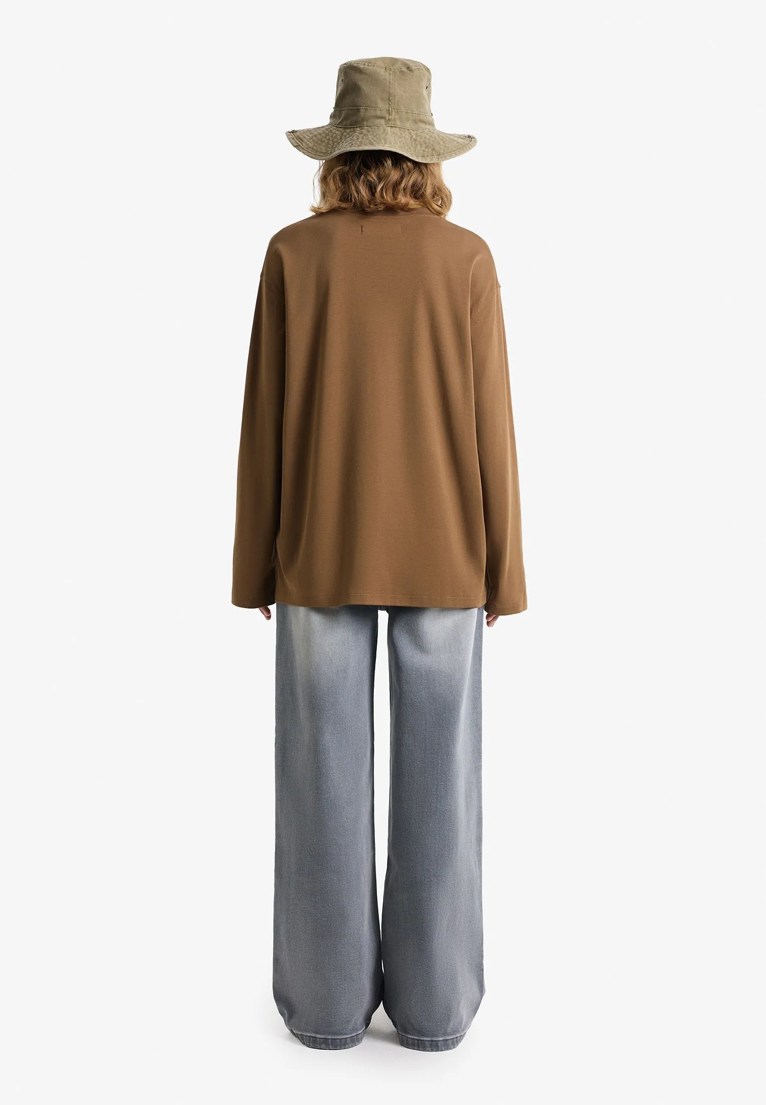 Джинсы wide leg с эффектом стирки