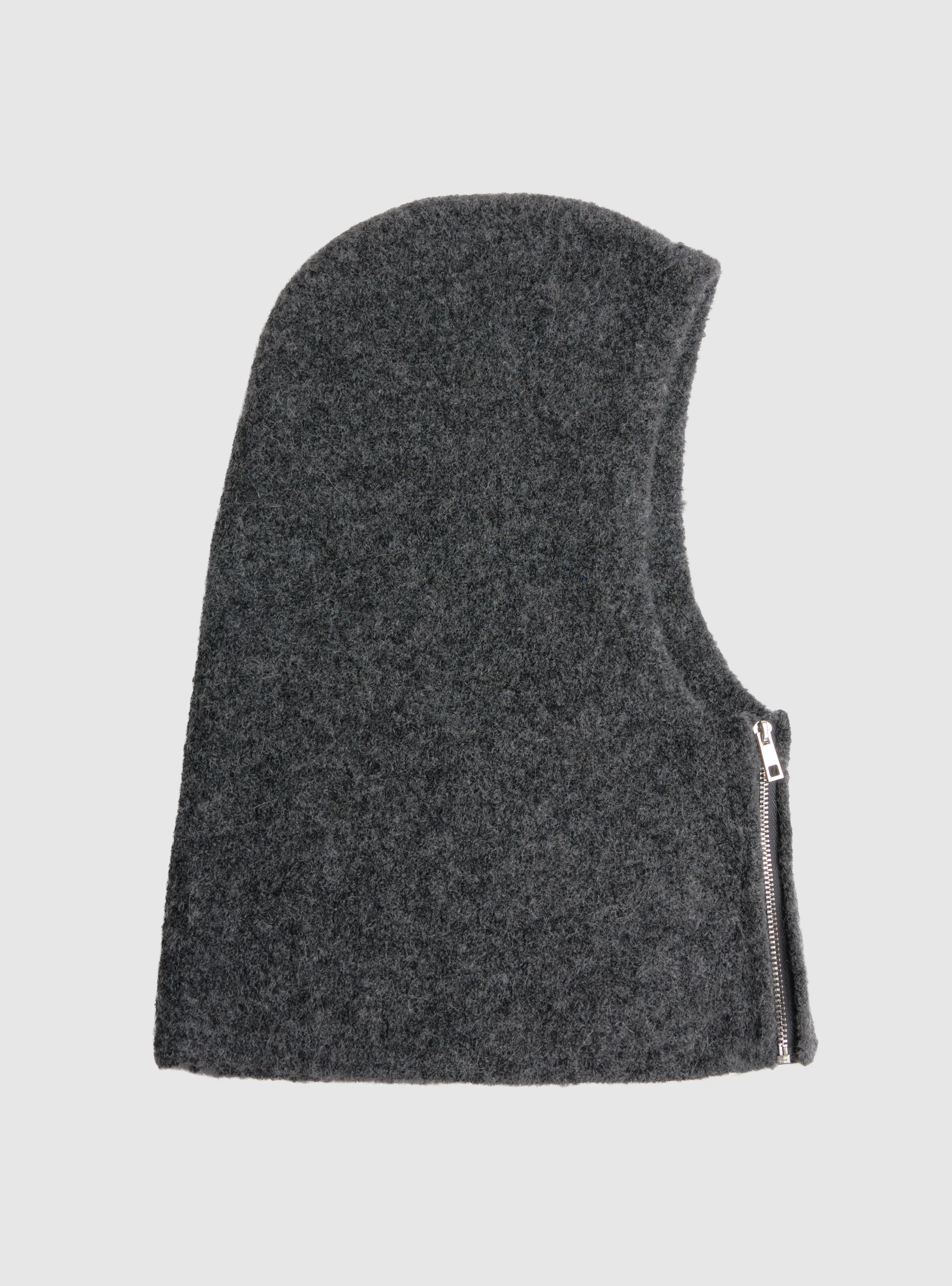 Капор с шерстью