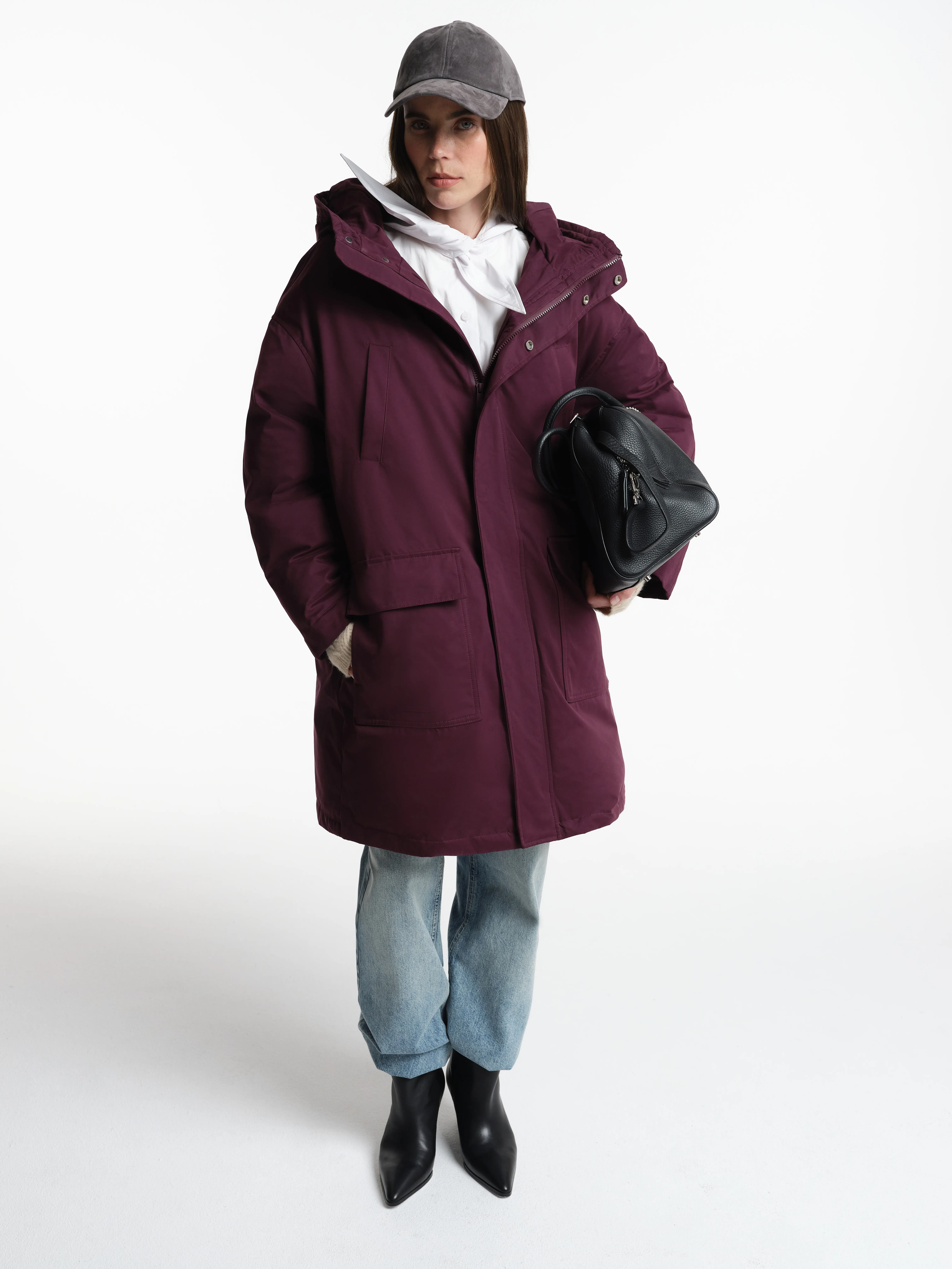 Утепленная парка oversize с капюшоном