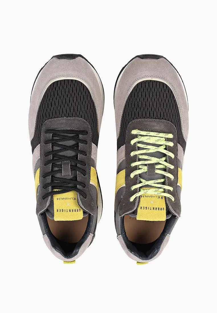 Демисезонные кроссовки из натуральной кожи