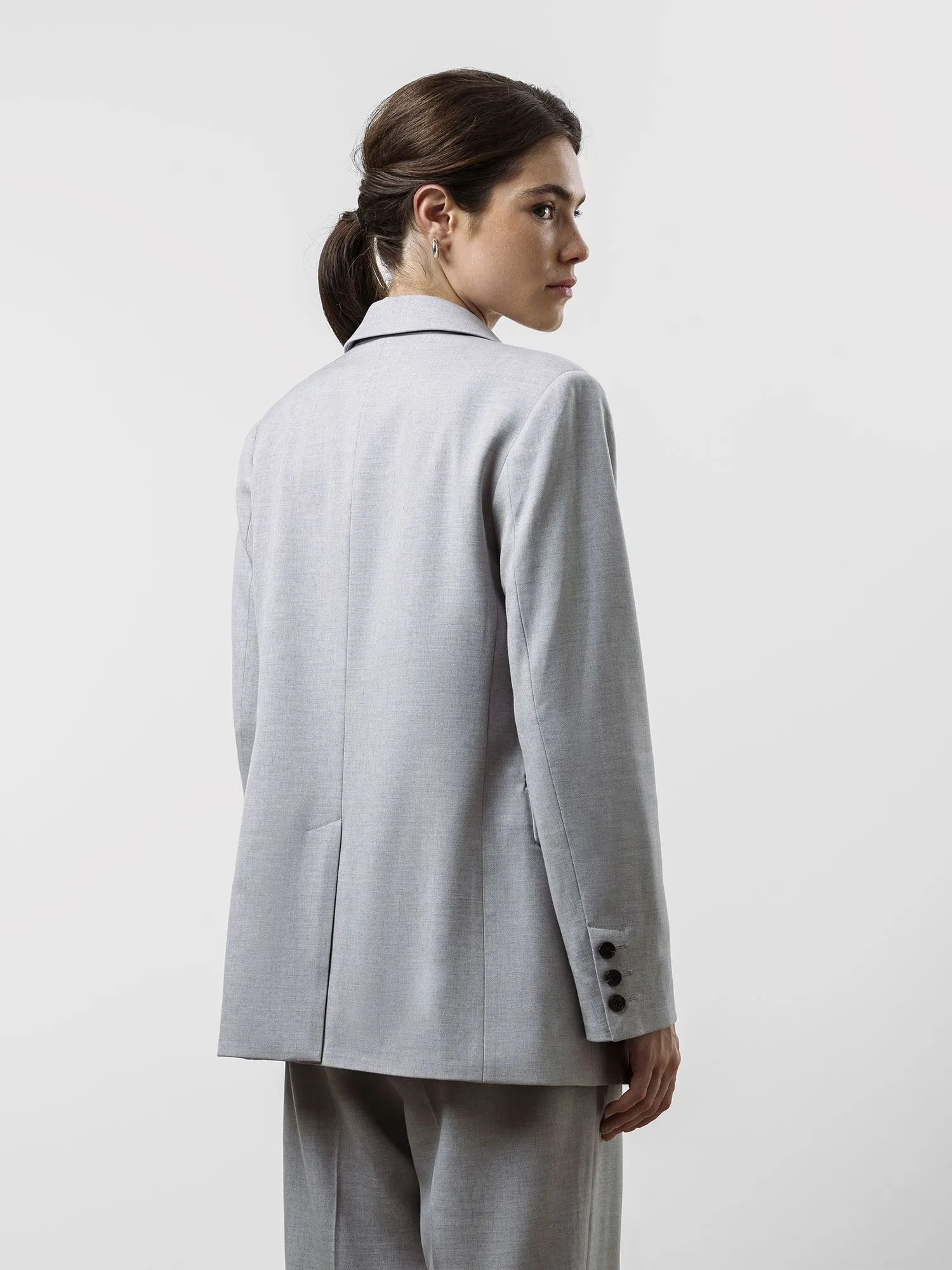 Однобортный жакет с добавлением шерсти и льна