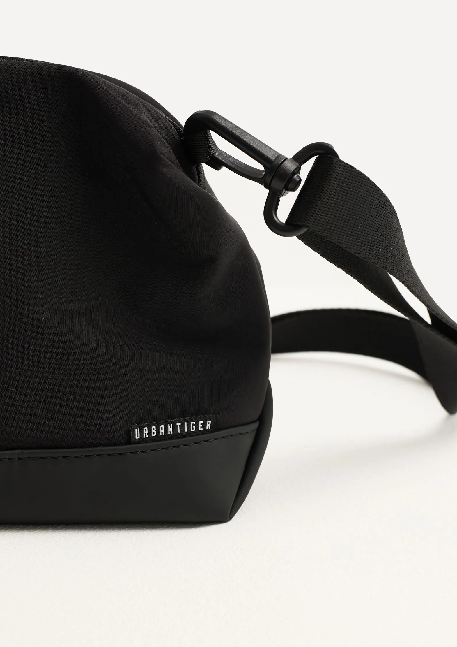 Сумка Cross-body квадратной формы