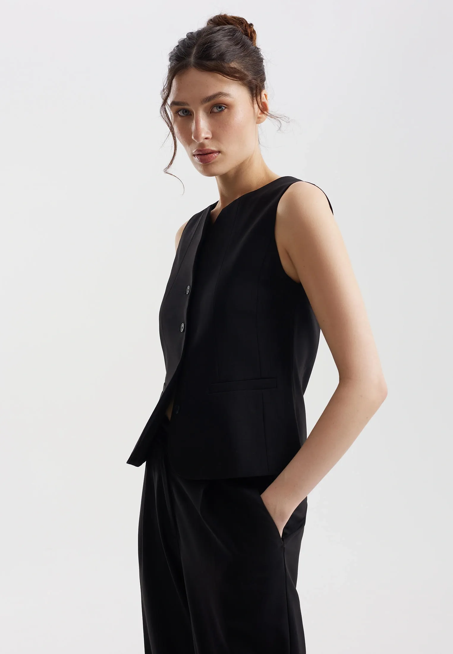 Однобортный жилет из поливискозы