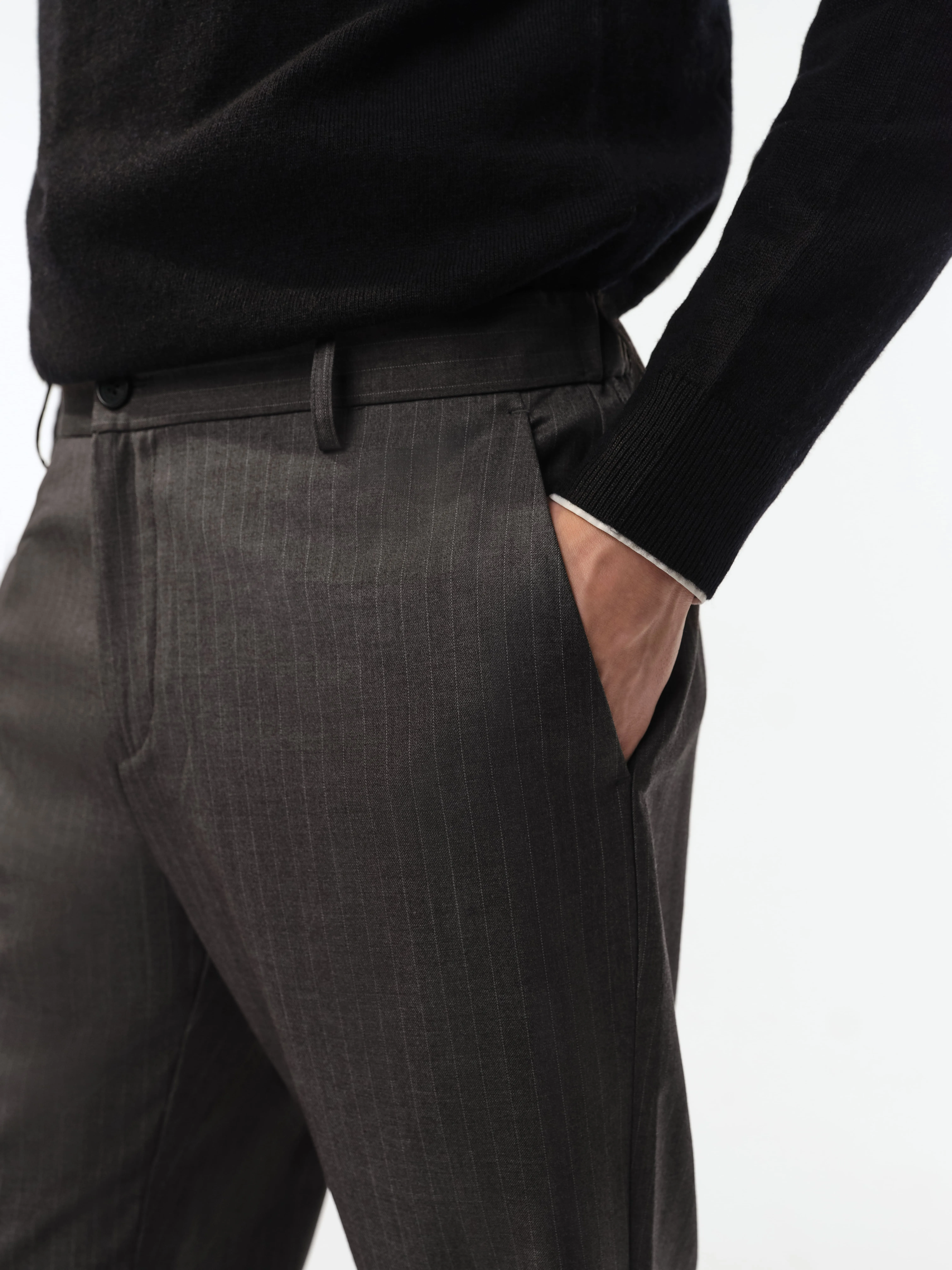 Брюки прямые из костюмной ткани