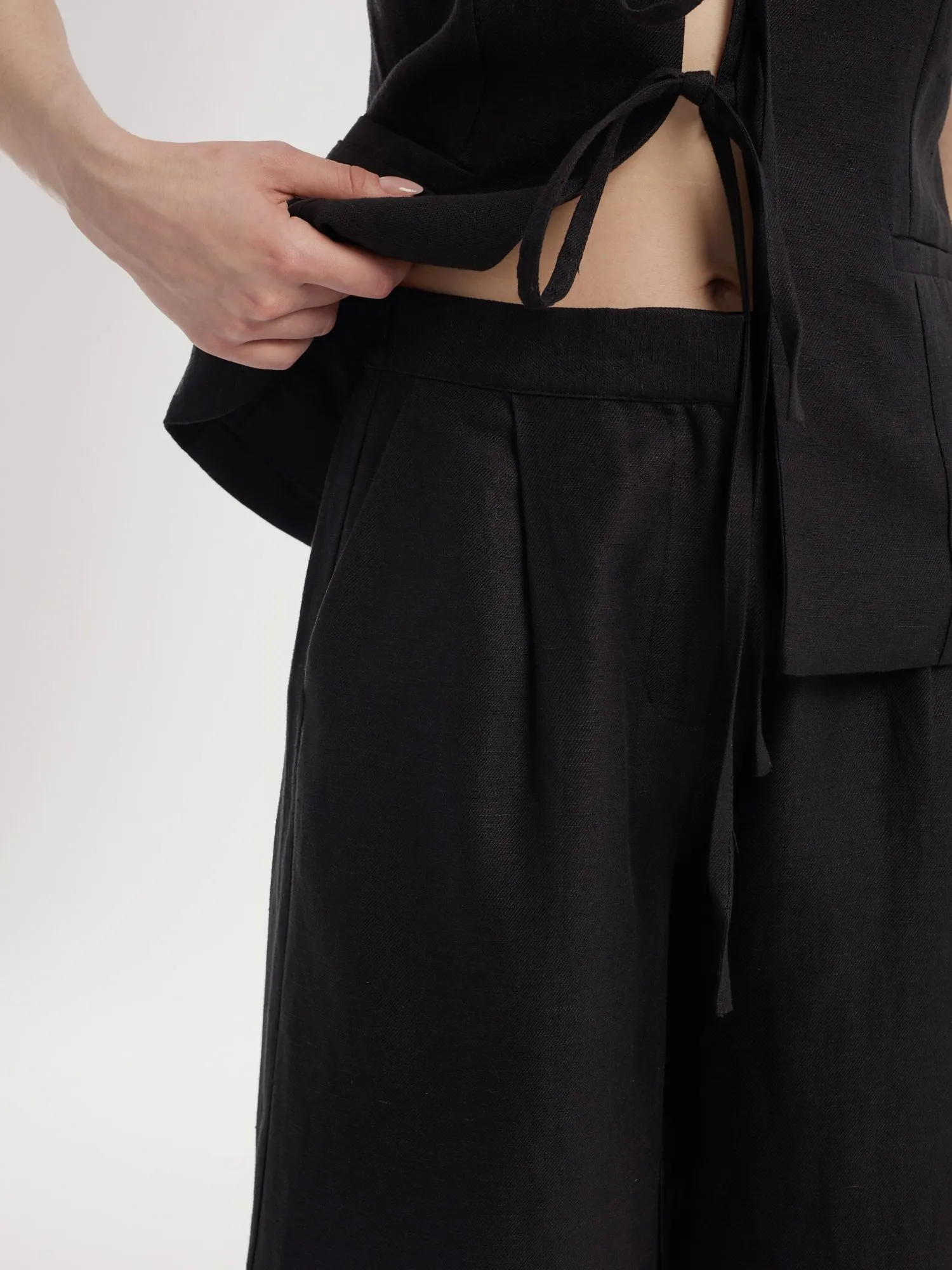 Шорты из льна и лиоцелла