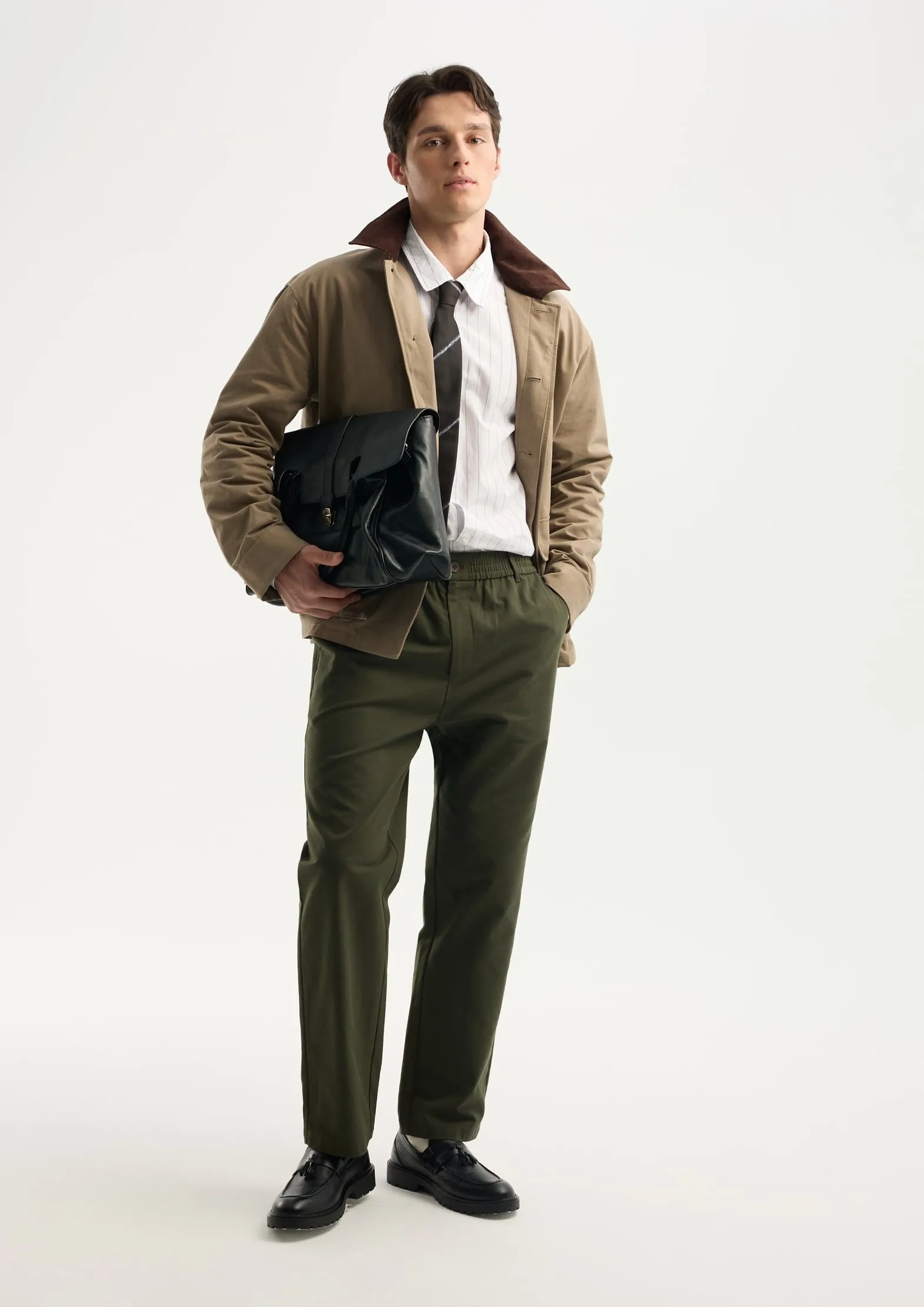 Куртка из 100% хлопка и отделкой из вельвета