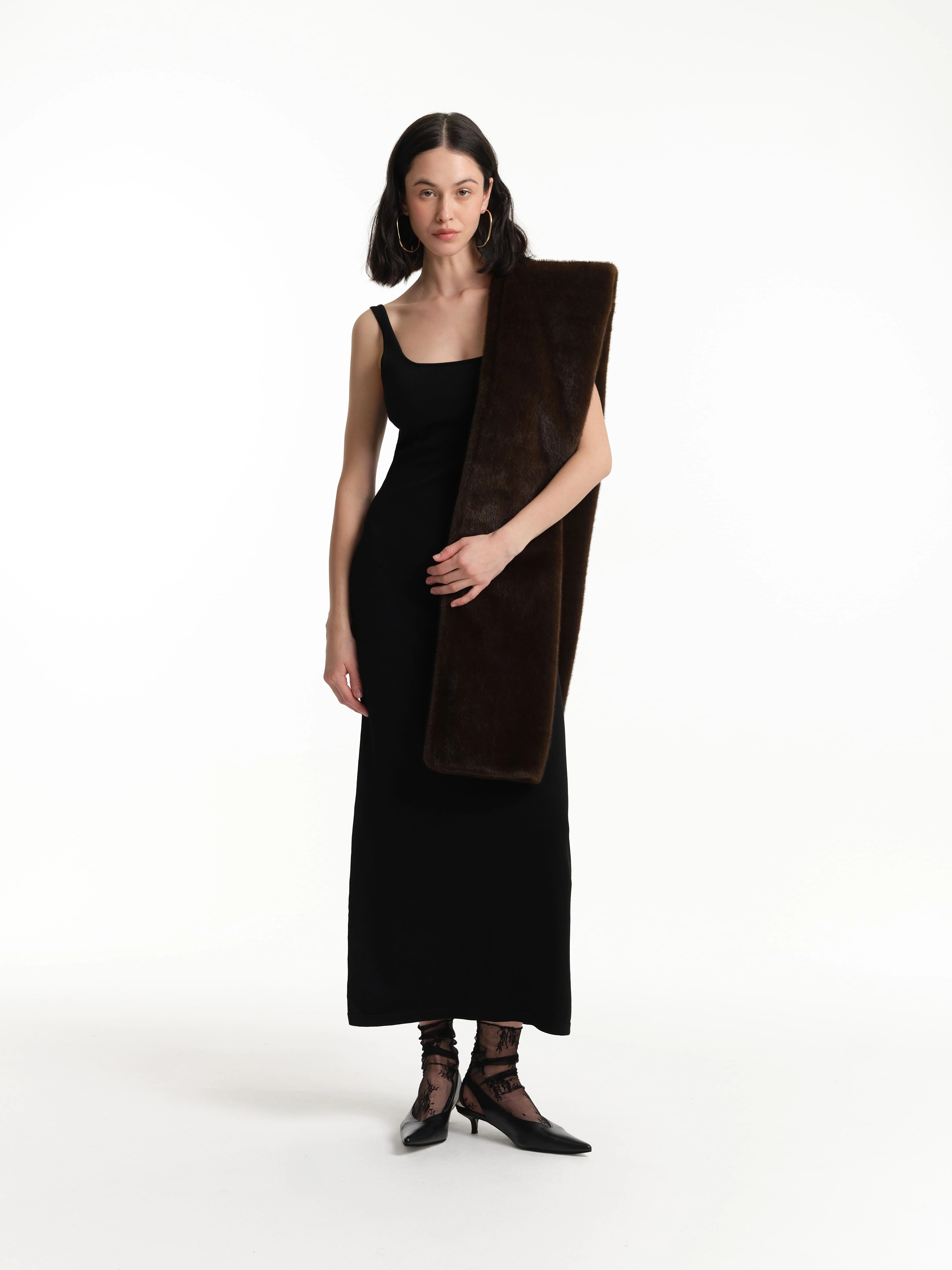 Платье из плотного трикотажа с вискозой