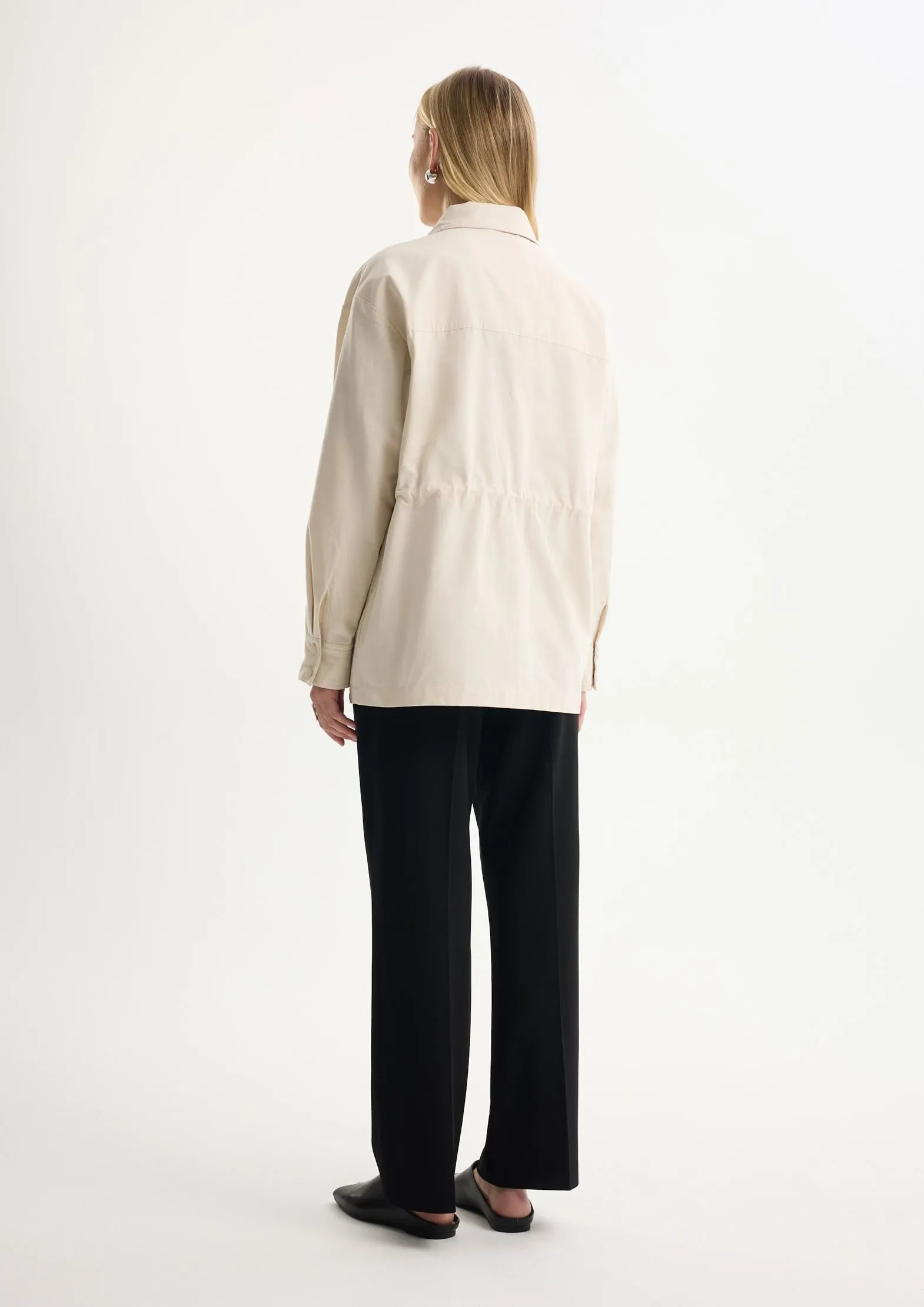 Куртка из плотного 100% хлопка