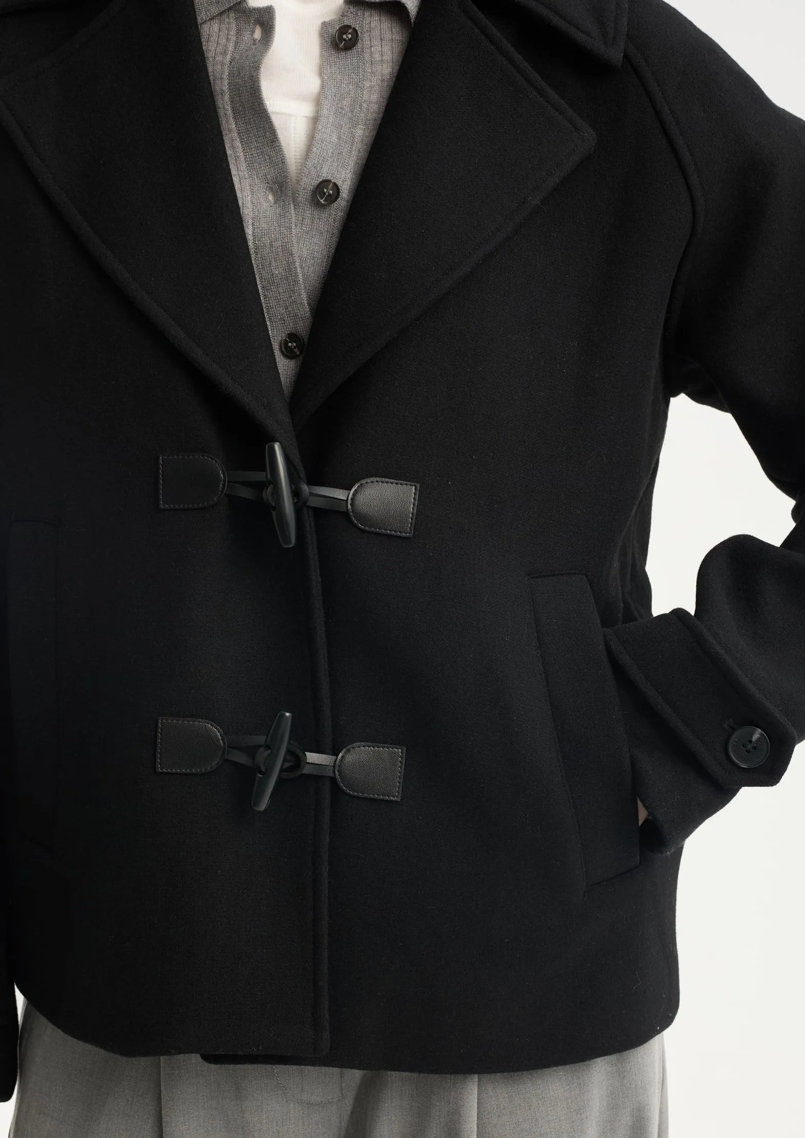 Полупальто с шерстью с английским воротником