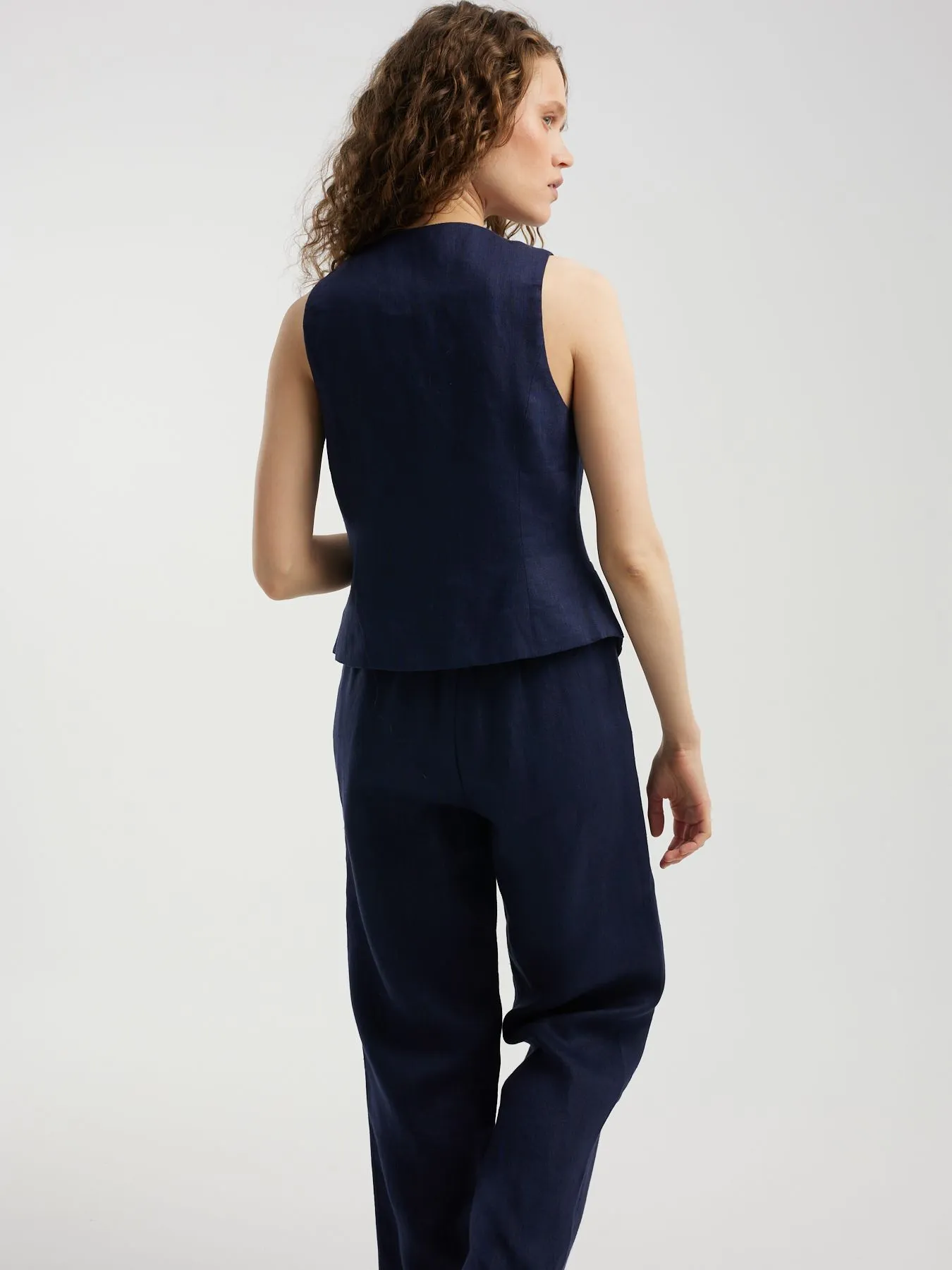 Жилет из 100% льна