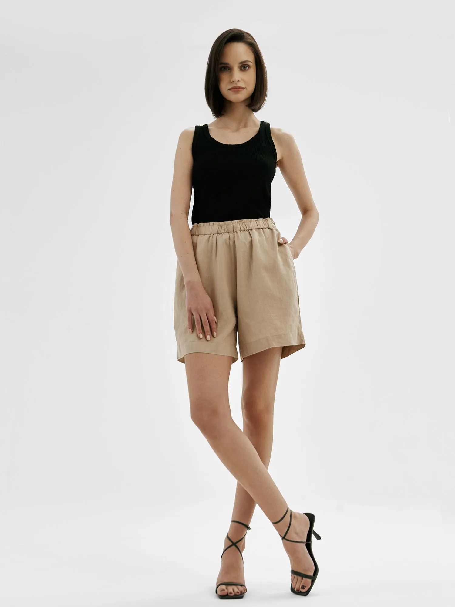 Льняные шорты