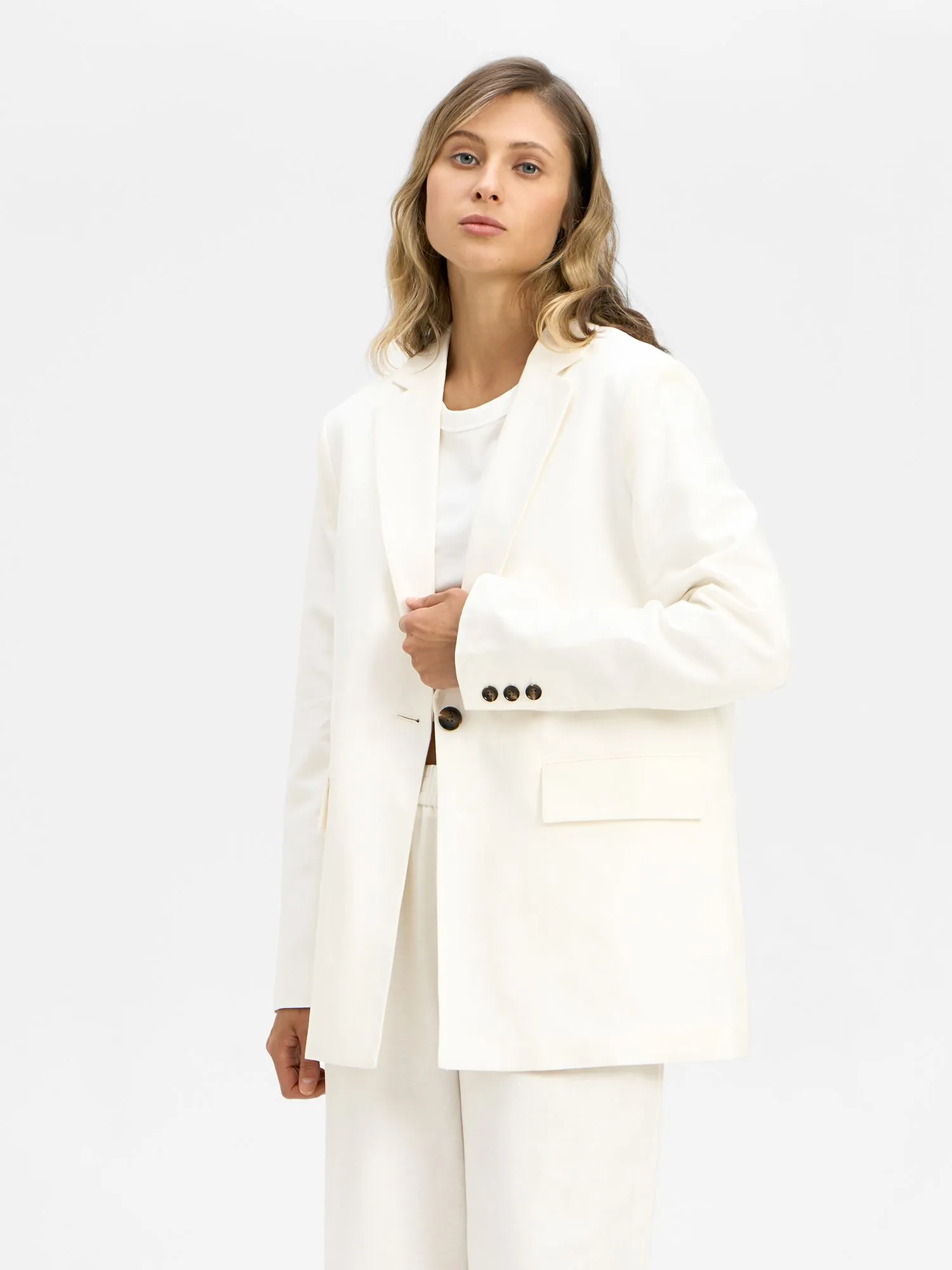 Однобортный льняной жакет