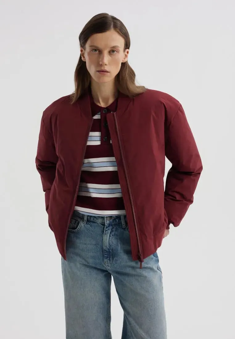 Утепленный бомбер из переработанного полиэстера на мембране