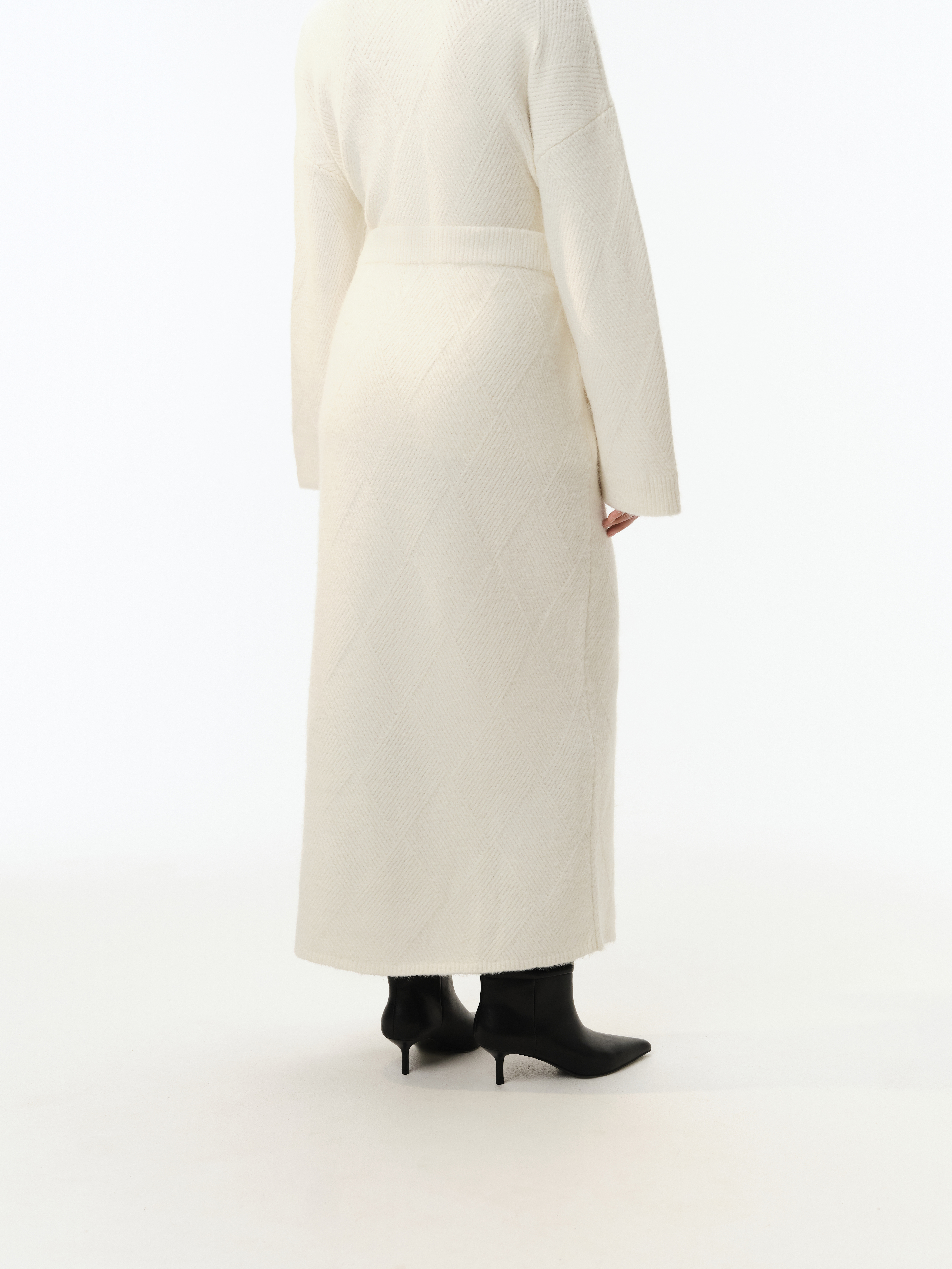 Юбка миди фактурной вязки с добавлением шерсти , фотография 2