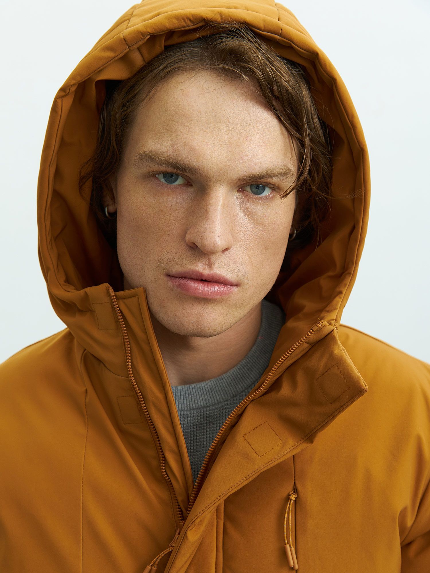 Утепленная мужская куртка из переработанного полиэстера. Изображение 7