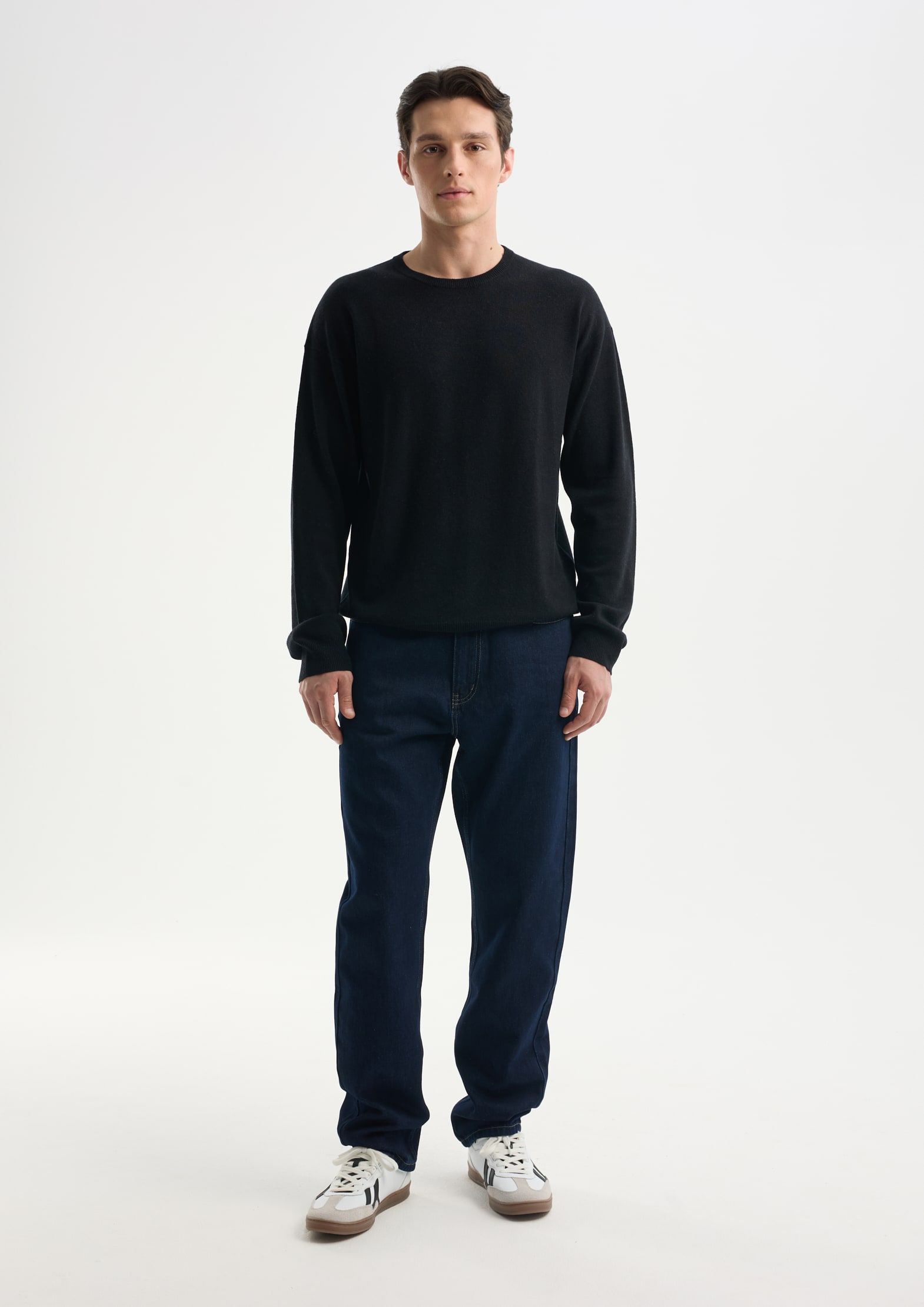 Джинсы tapered fit