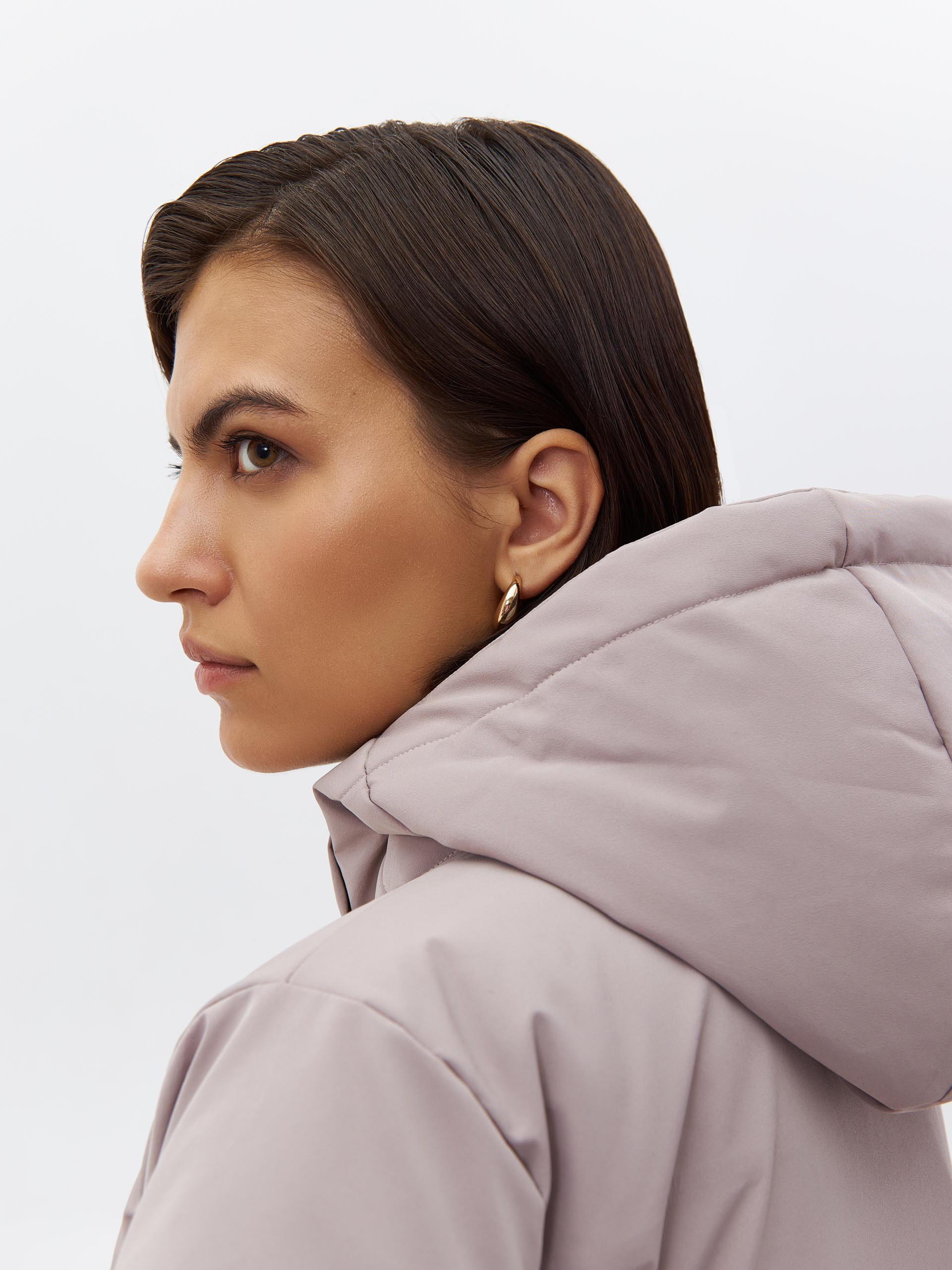 изображение женская утепленная куртка с термостежкой