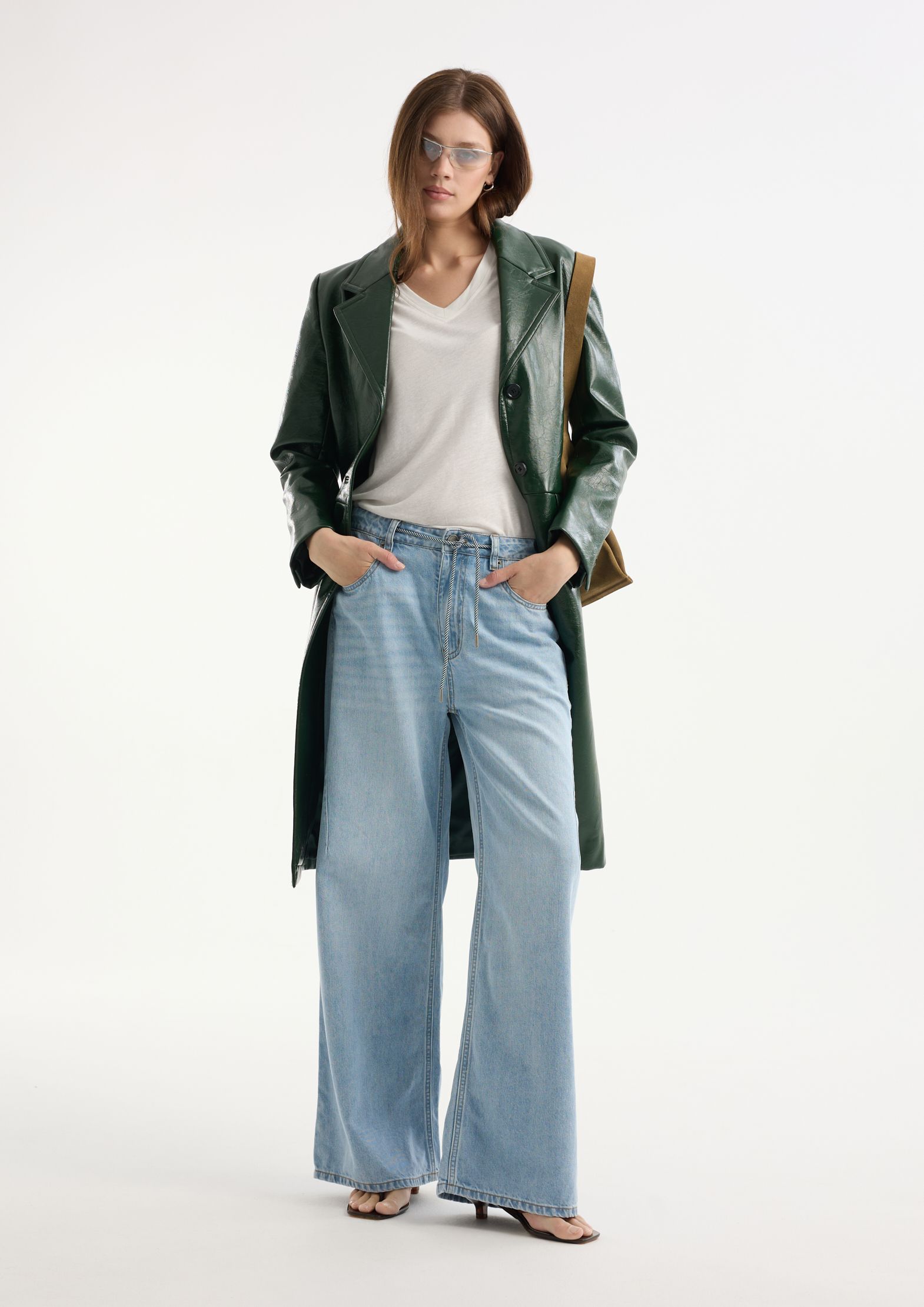 Джинсы wide leg с хлопком и лиоцеллом