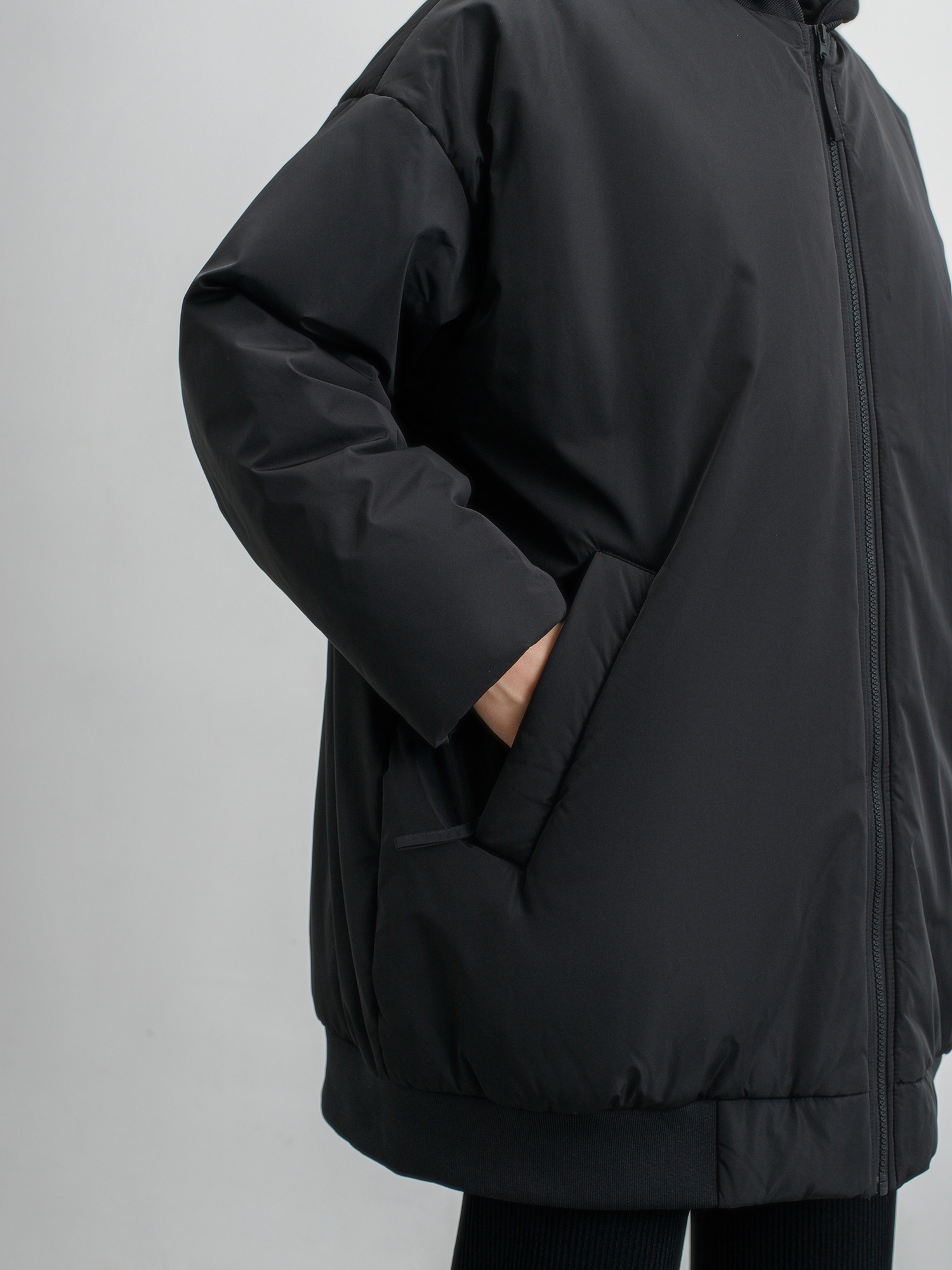 изображение утепленная куртка бомбер из переработанного полиэстера