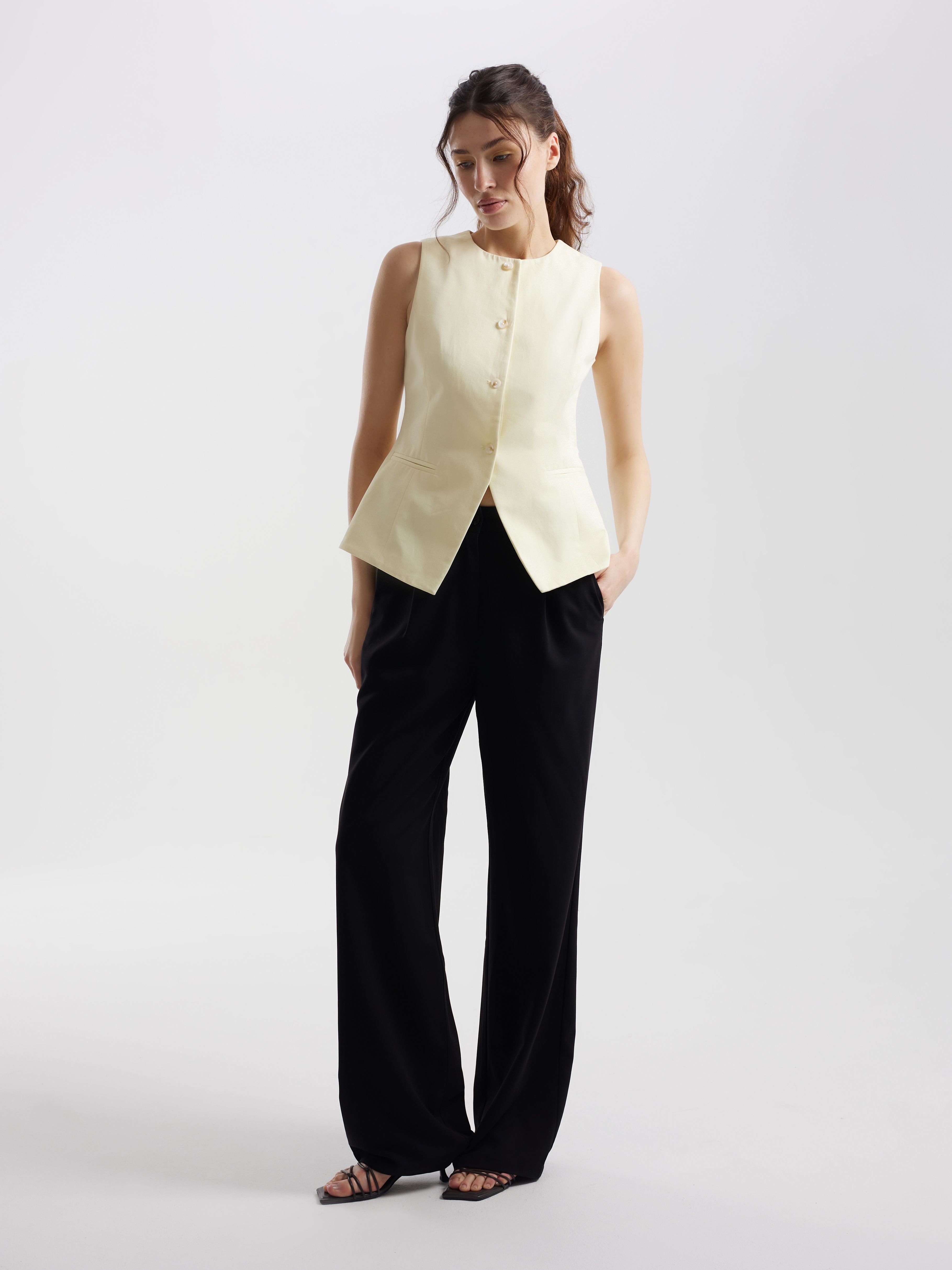 Однобортный жилет butter yellow из 100% хлопка , фотография 6