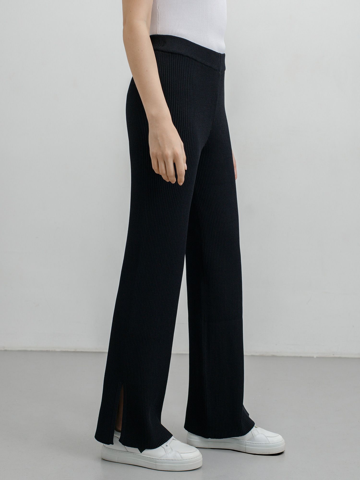 изображение брюки с разрезами twisted nylon