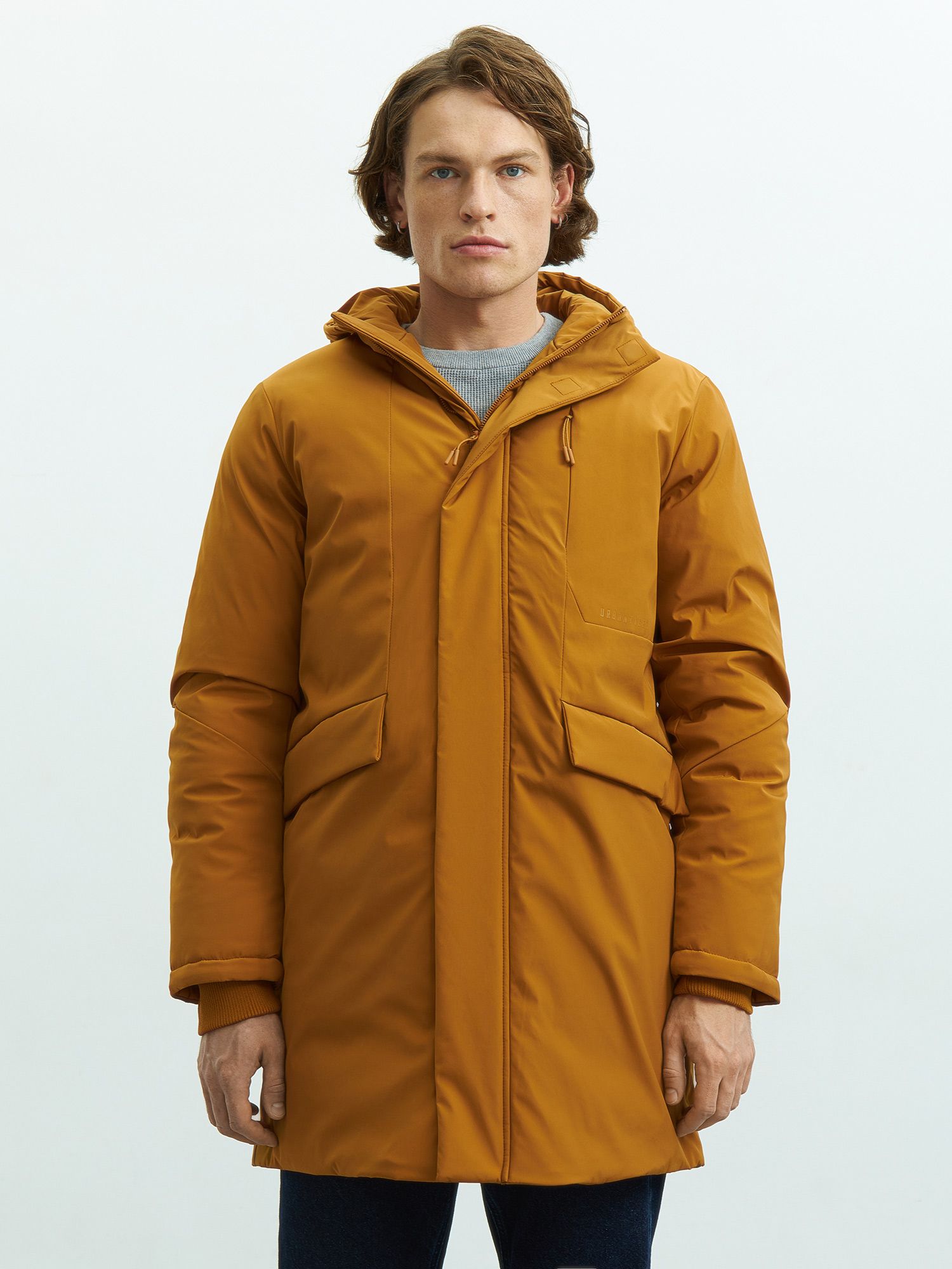 Утепленная мужская куртка из переработанного полиэстера. Изображение 5