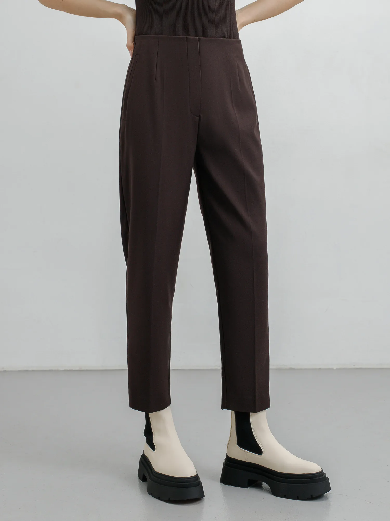изображение укороченные брюки из переработанной поливискозы