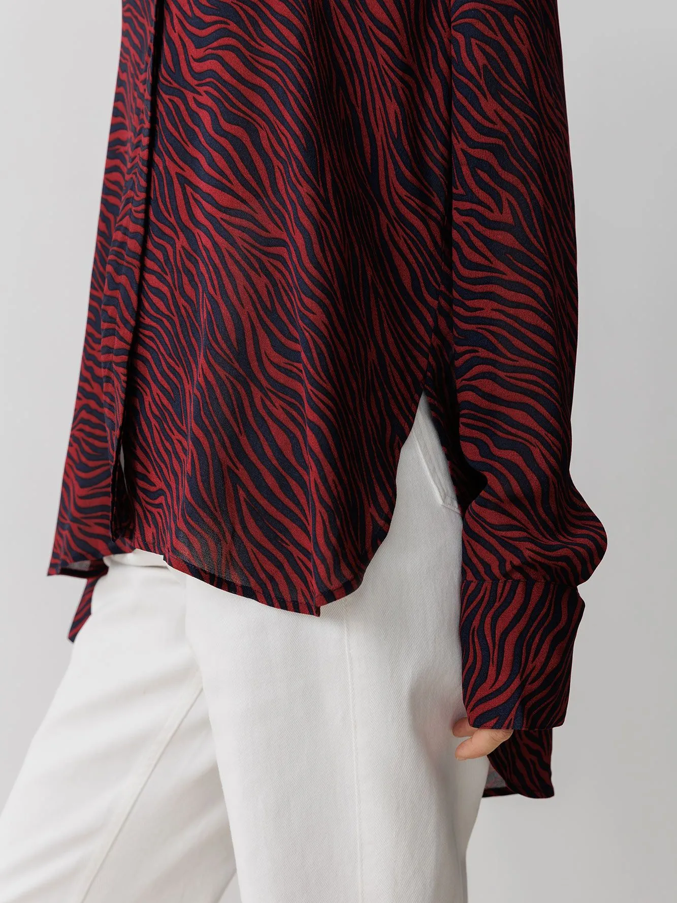 изображение блузка прямого свободного силуэта из вискозы