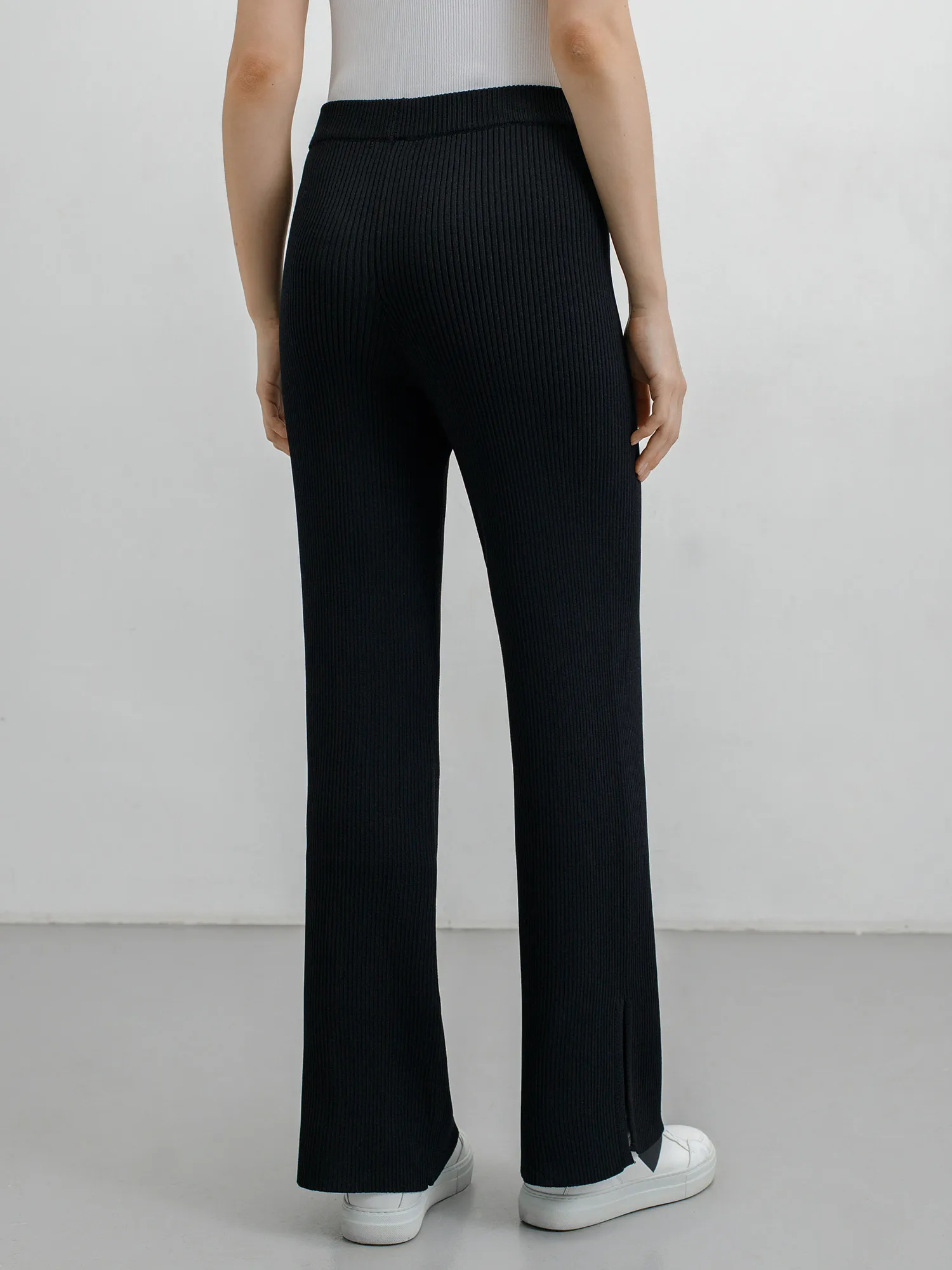 изображение брюки с разрезами twisted nylon